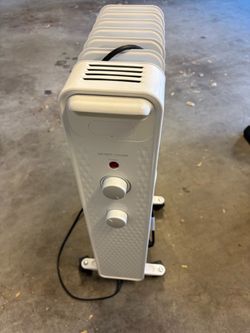 Oil-Filled Radiator Space Heater