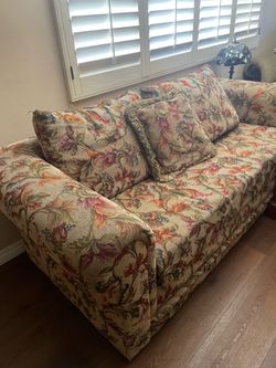 Floral Tapestry Loveseat with Throw Pillows