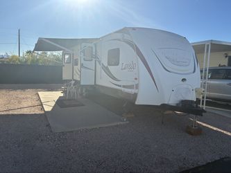 2013 Keystone Laredo 301RL Super Lite Travel Trailer – 34 ft, 2 Slide-Outs, Glacier Package