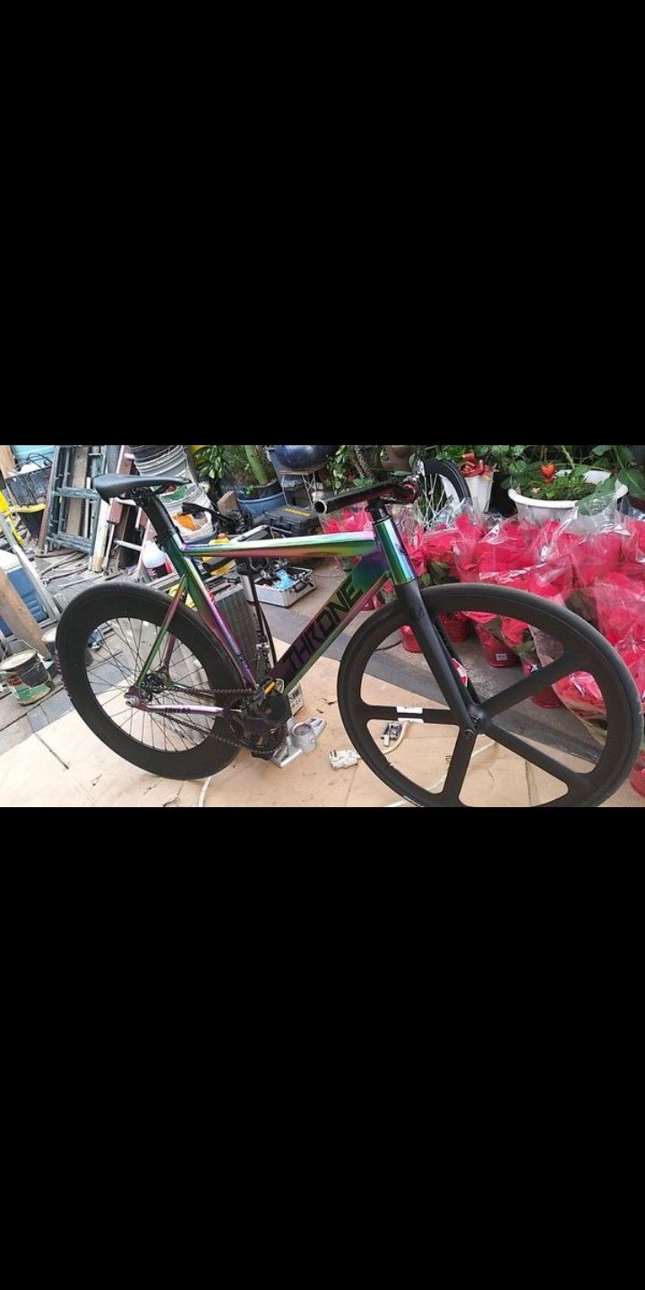 Fixie throne tracklord 2021 neo chrome