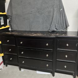 (3 PC): Ashley’s Furniture Dresser w/ Mirror and 2 Night Stands Set