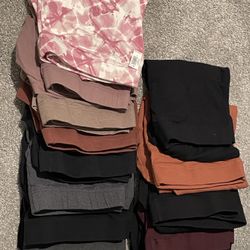 Lot of Women’s XL Old Navy Biking Shorts (9 pairs) & Leggings (5 pairs)