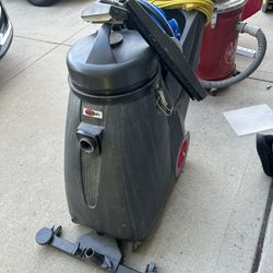 Viper Wet Vac With Plenty Attachments 