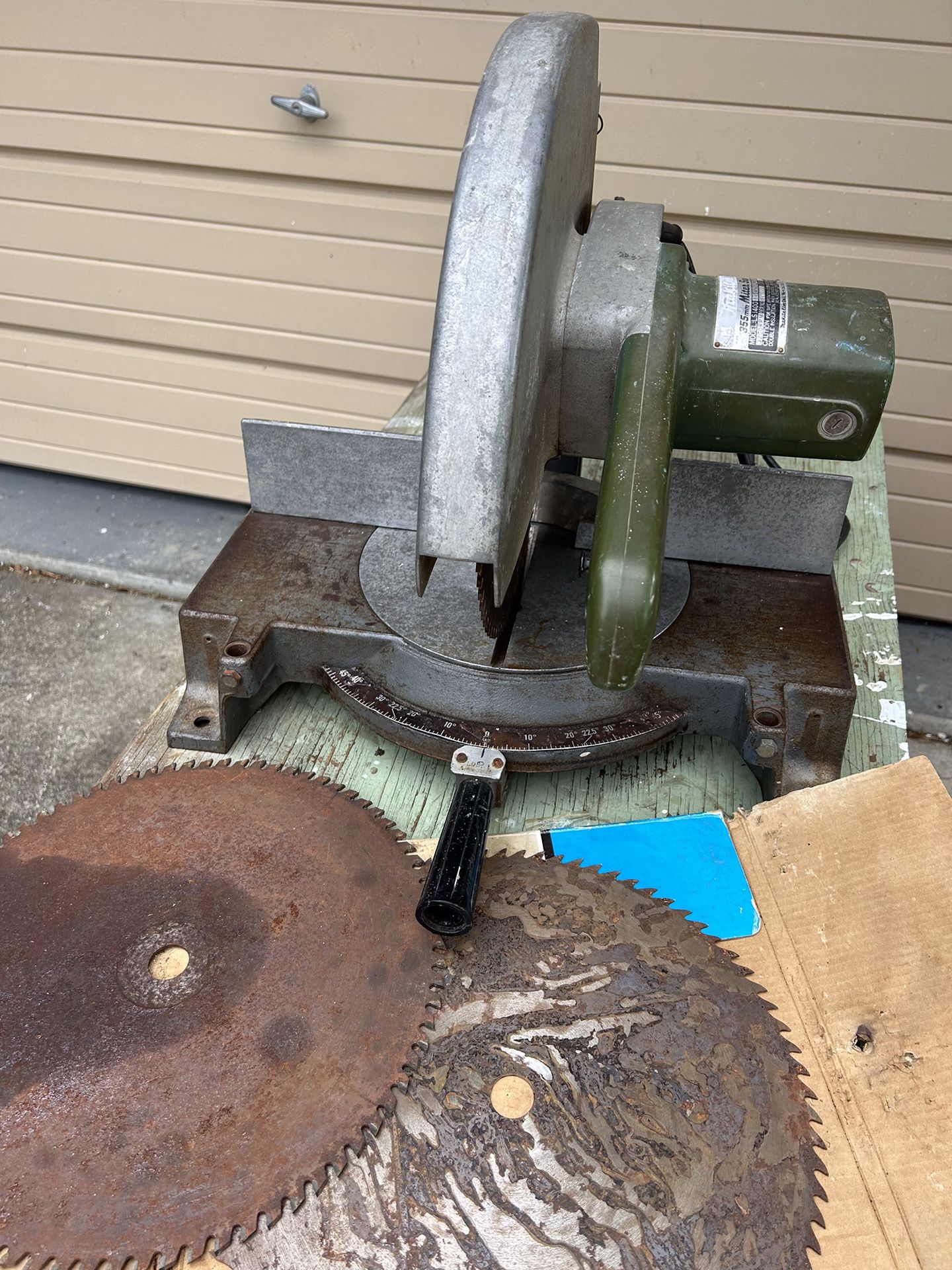 14 Inch Makita Chop Saw
