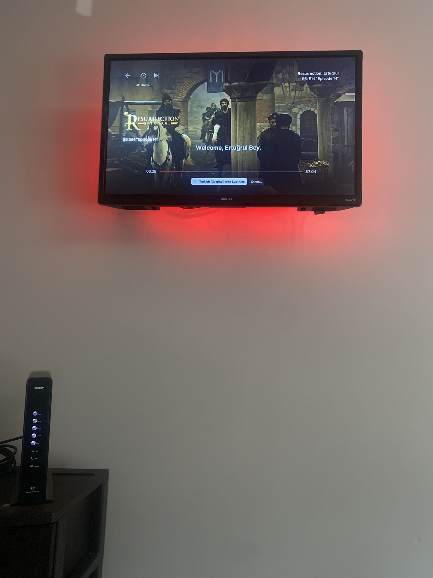 Phillips 32’ Smart TV Roku LED Lights