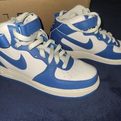 Nike AIR FORCE 1s  Women's  7 1/2