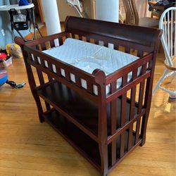 Changing table