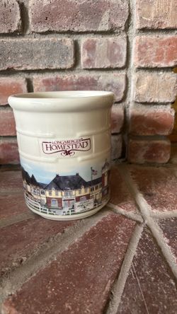 Longaberger Homestead Pottery  Crock