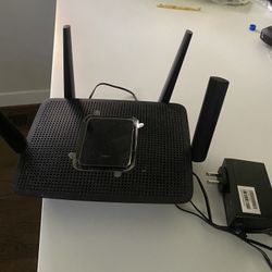 Linksys Tri Band Router