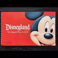 Selling Disneyland Tickets Ask For Pricing !