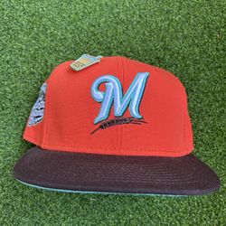 Milwaukee Brewers 7 1/2 Fitted Hat