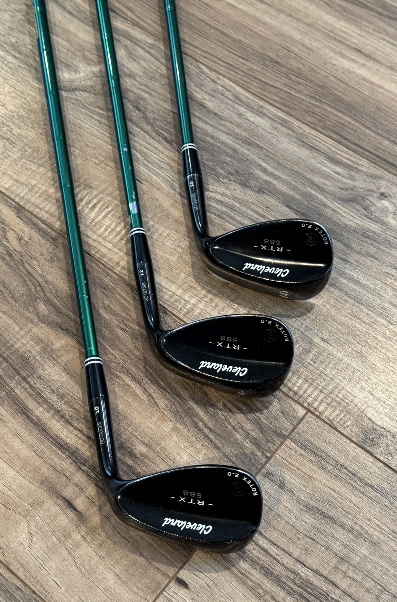 RH Cleveland RTX 588 Rotex 2.0 - 52* 56* 60* Oregon Ducks Wedge Set of 3