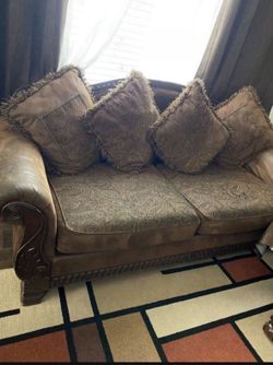 Sofa Sets With Two Side Chairs and Dining Table