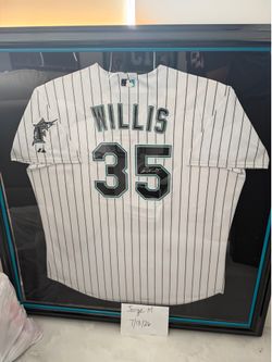 Dontrelle Willis Signed Jersey