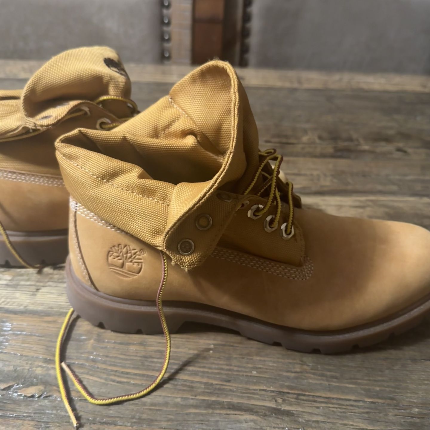 Men’s Timberland boots size 8 fold over