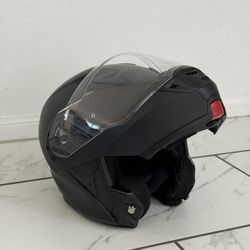 Quin Ghost Design Double Carbon Fiber Smart Helmet  (Condition like new) 