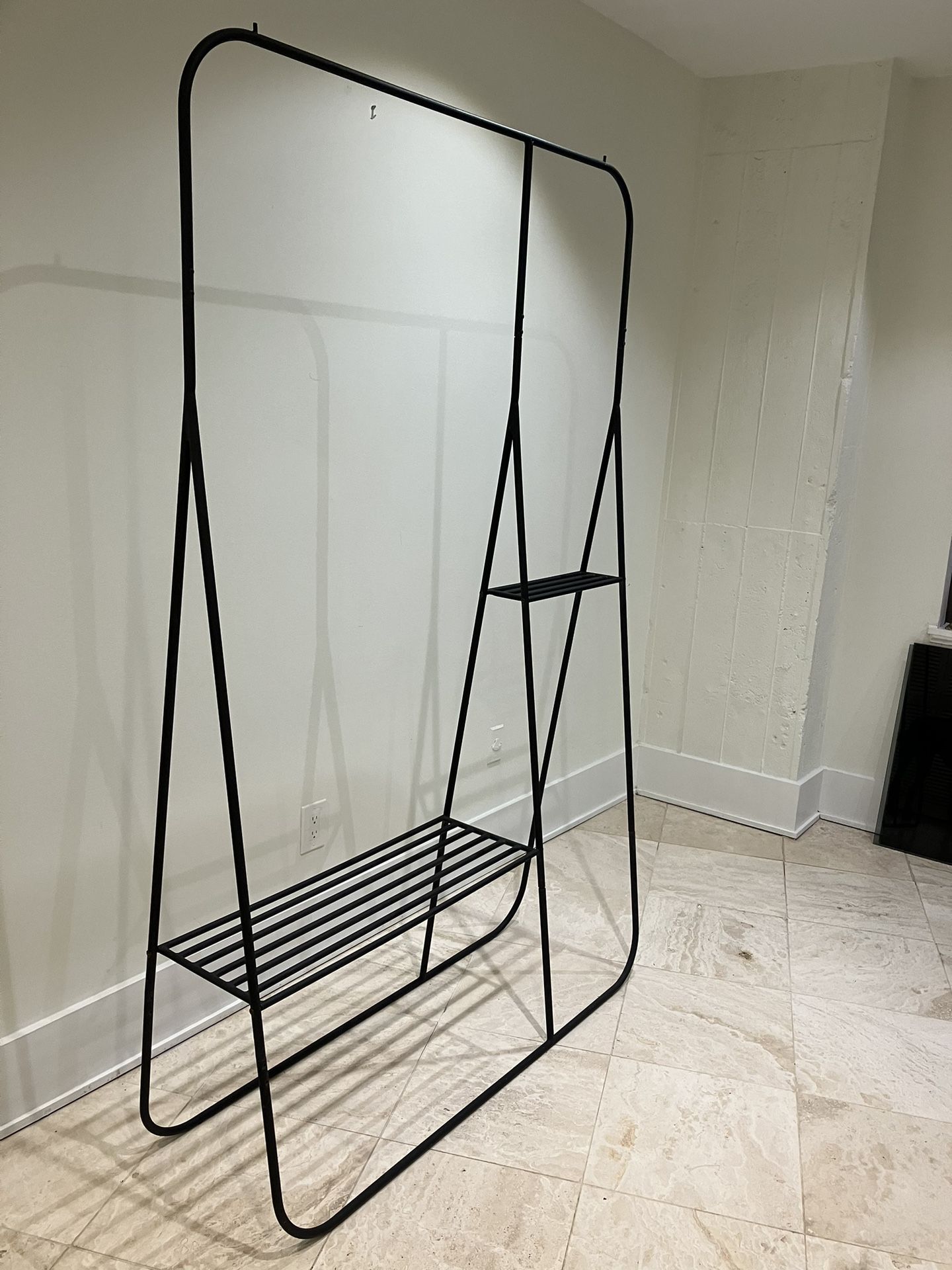 Cloth rack with shelves 