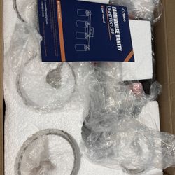 Amico 4-Light Bathroom 