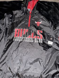Bulls Black Wind Breaker