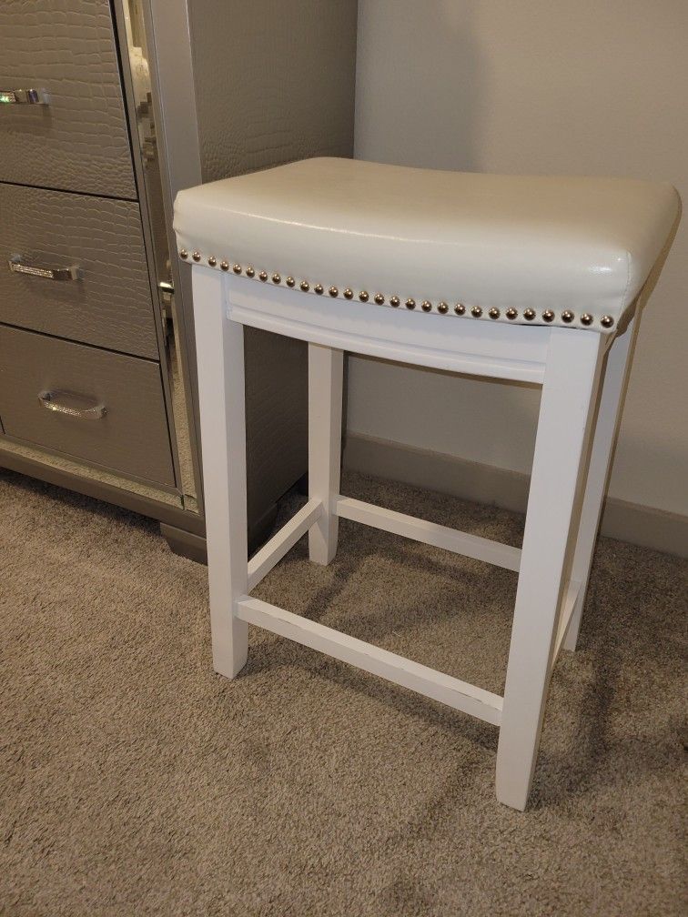 white vinyl stool