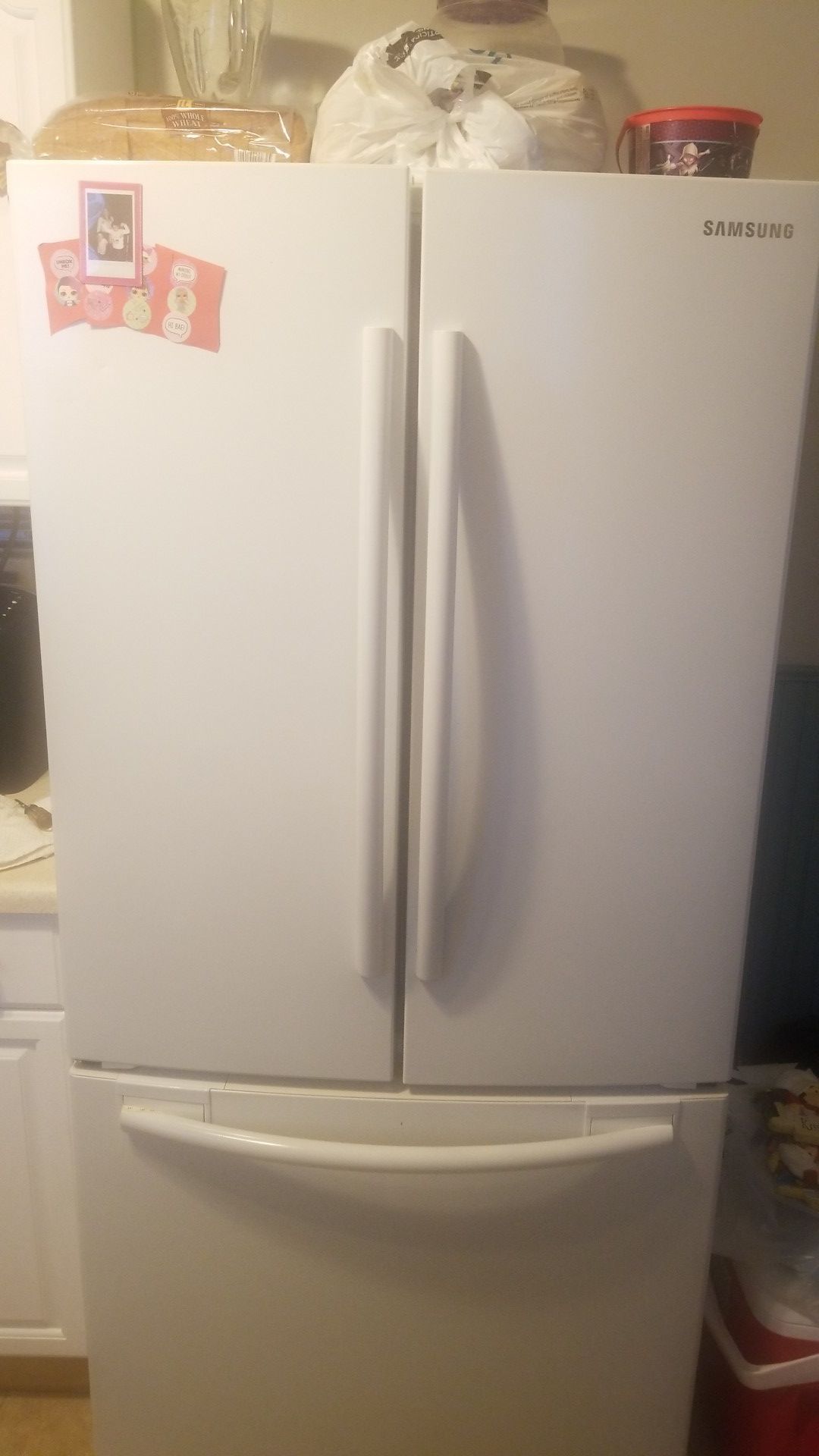 4pc Samsung French door refrigerator OTR microwave GE gas stove Dishwasher