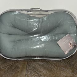 Snuggle Me With Cover 