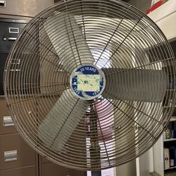 Shop Fans – Vintage Patton 24” Industrial Pedestal, 1995, Works! (Fullerton)