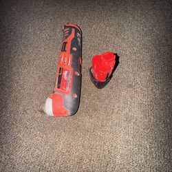 Milwaukee 2426-20 M12 - Cordless Multi-Tool With Battery