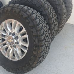 8lug