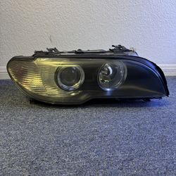 2004-2006 BMW 3-Series E46 Coupe Passenger Right OEM Xenon Headlight
