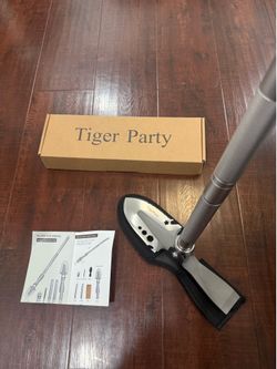 100% New Multifunctional Folding Shovel