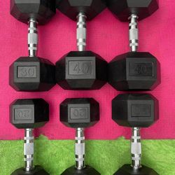 SET  OF  NEW  RUBBER  DUMBBELLS  (PAIRS OF)  :  20s  30s  40s