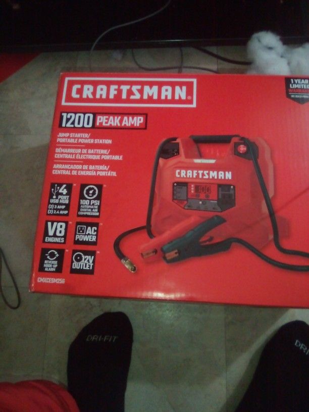 CRAFTSMAN 1200 PEAK AMP JUMP STARTER