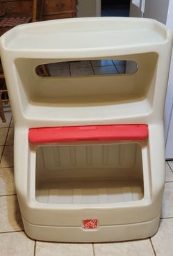 Step two toy box 2025 with shelf