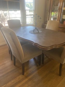 Italian Dining Table 
