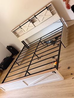 King size bed