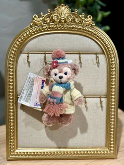 Tokyo Disney 2005 Winter Season Shellie Plush Keychain