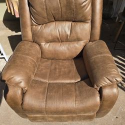 Lift Chair By ASHLEY 