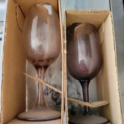 Set Of 2 Wine Clarett Glass Pink N Purple Different Size