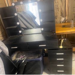 Vanity For Sale!