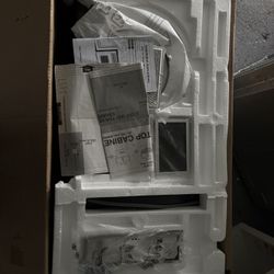 Samsung - 1.7 Cu. Ft. Over-the-Range Microwave - Black Stainless Steel Model: ME17R7021EG