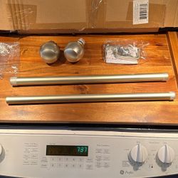 18”-36” Curtain Rod