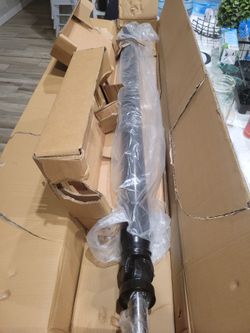 2003-----2020 Toyota 4Runner 4.0  rear drive shaft Part# 936-772