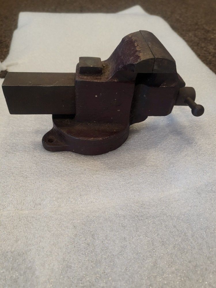 Prentiss 2" Vise With Swivel Base Miniature Collector Item Anvil Tool Shop Garage Tools