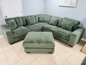 FREE DELIVERY AND INSTALLATION - Green Corduroy Sectional Sofa + Ottoman – New in box 📦