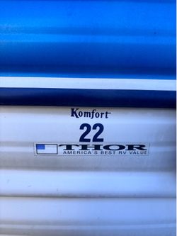 2000Komfort  22 foot 5th wheel trailer