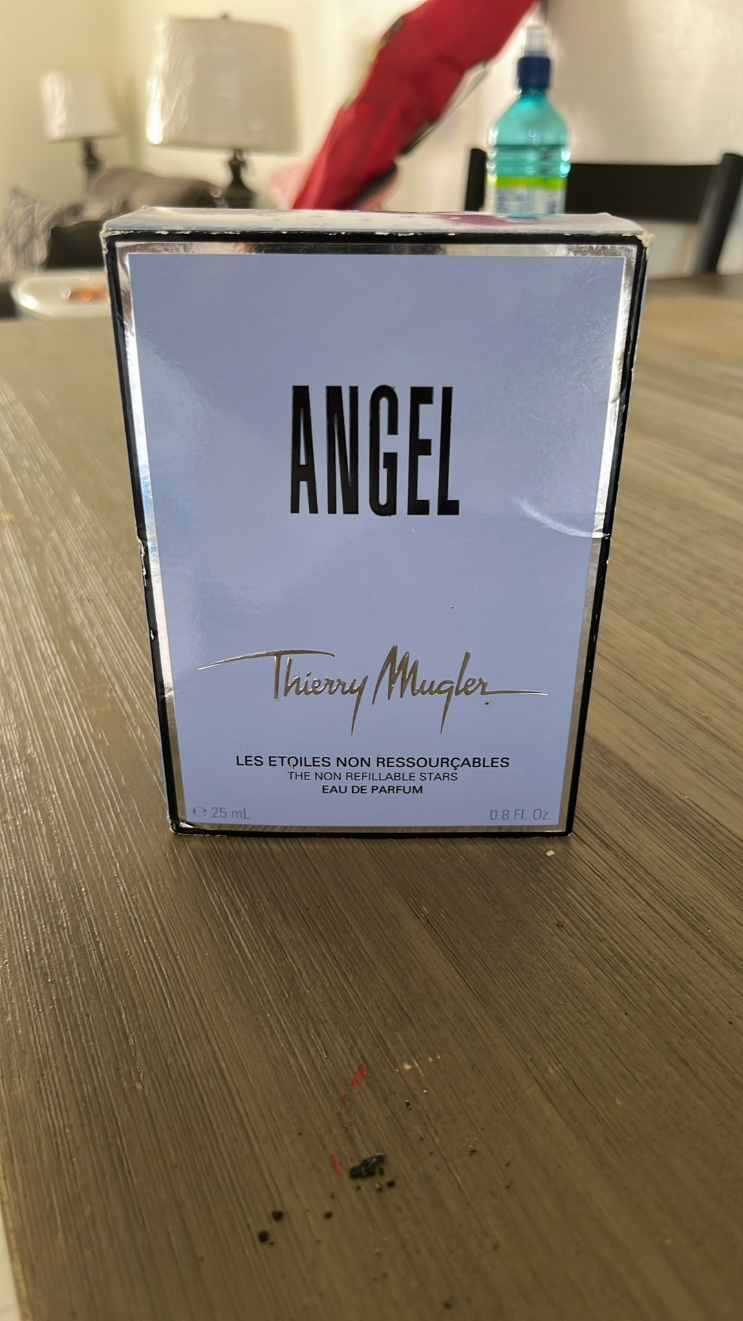 Angle Thievy Muqles Perfume