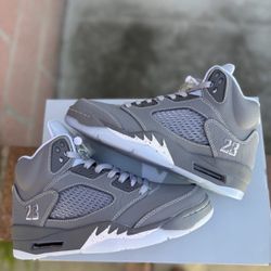 Air Jordan 5 Wolf Grey 2026