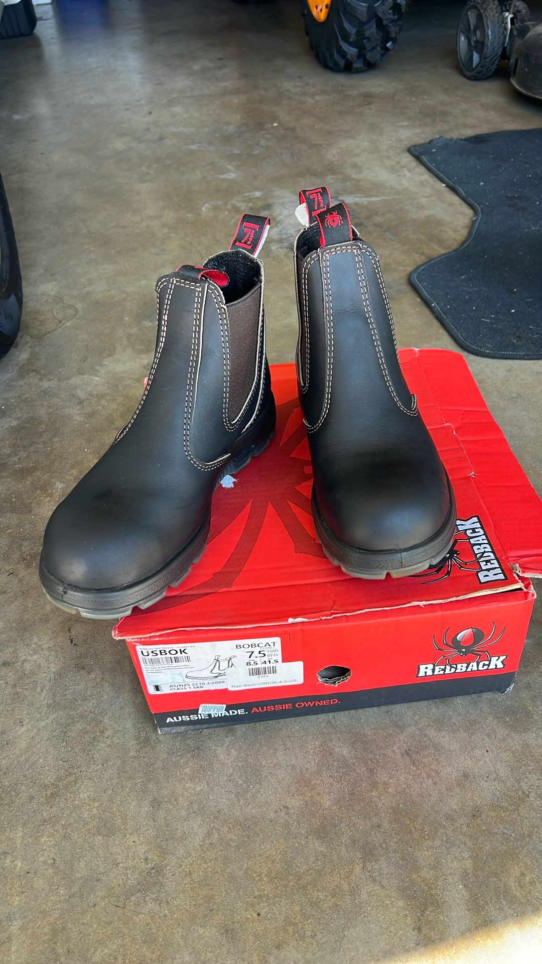 Red Back Boots