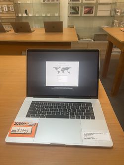 15” MacBook Pro Retina / 1 TB SSD / 16 GB Memory / I7